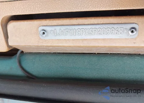 1995 Jeep Wrangler / Yj S/Rio Grande z USA, uszkodzony, nr VIN 1J4FY19PXSP209968